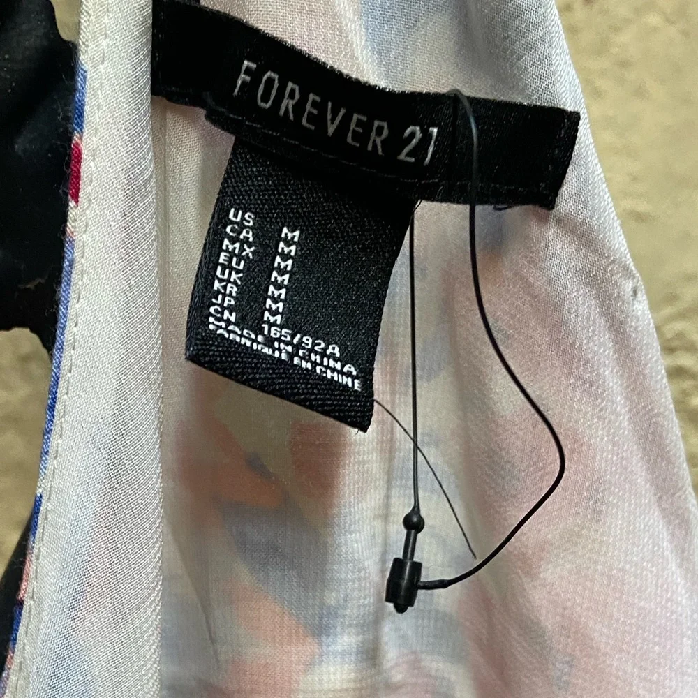 Forever21 Dress. Size- M - Picture 11 of 11